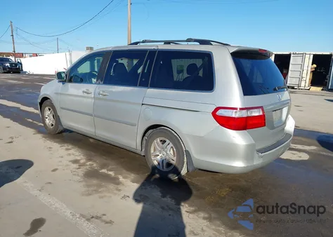 2005 Honda Odyssey Ex z USA, uszkodzony, nr VIN 5FNRL38445B049136